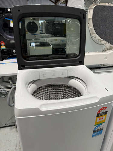 Factory second Haier HWT12AD1 12kg top load washing machine - Second Hand Appliances Geebung